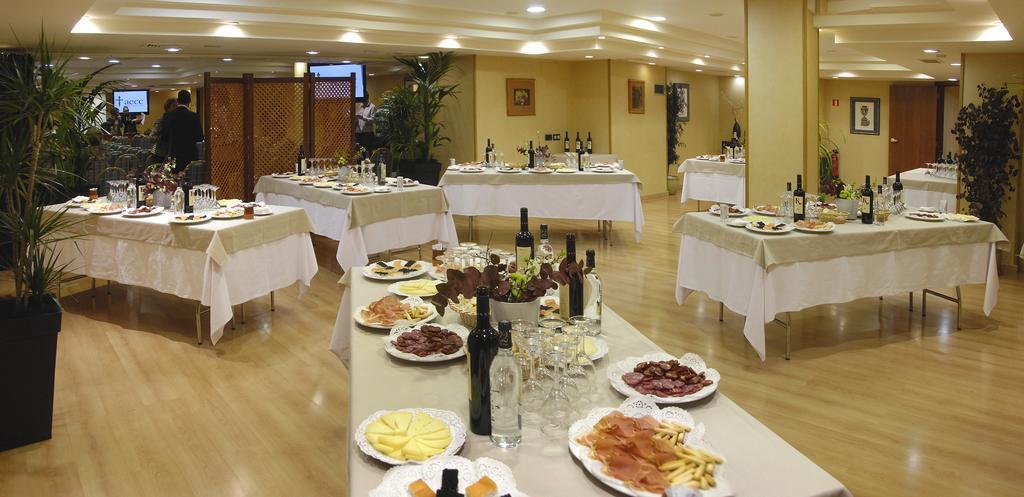 לוגרוניו Hotel Gran Via מראה חיצוני תמונה
