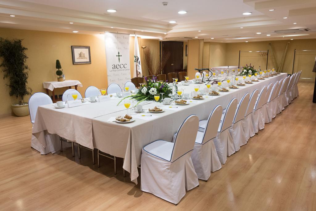 לוגרוניו Hotel Gran Via מראה חיצוני תמונה
