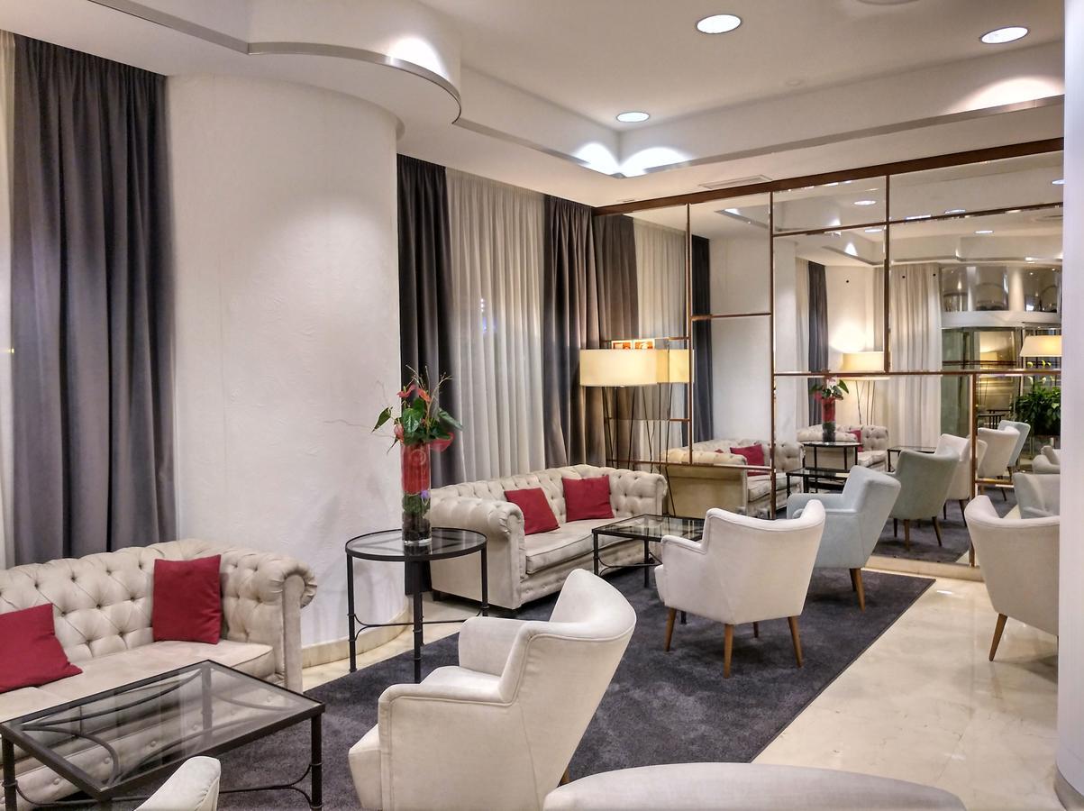 לוגרוניו Hotel Gran Via מראה חיצוני תמונה