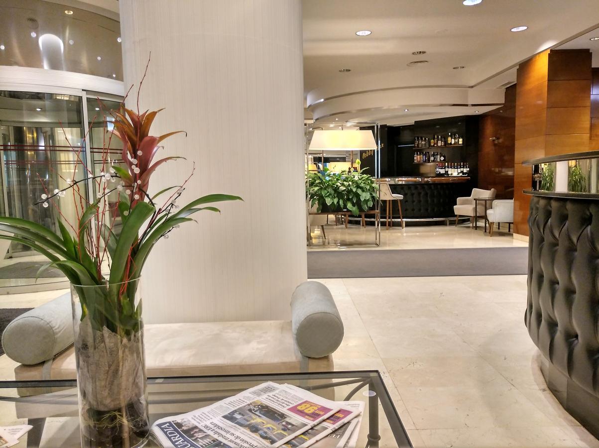 לוגרוניו Hotel Gran Via מראה חיצוני תמונה