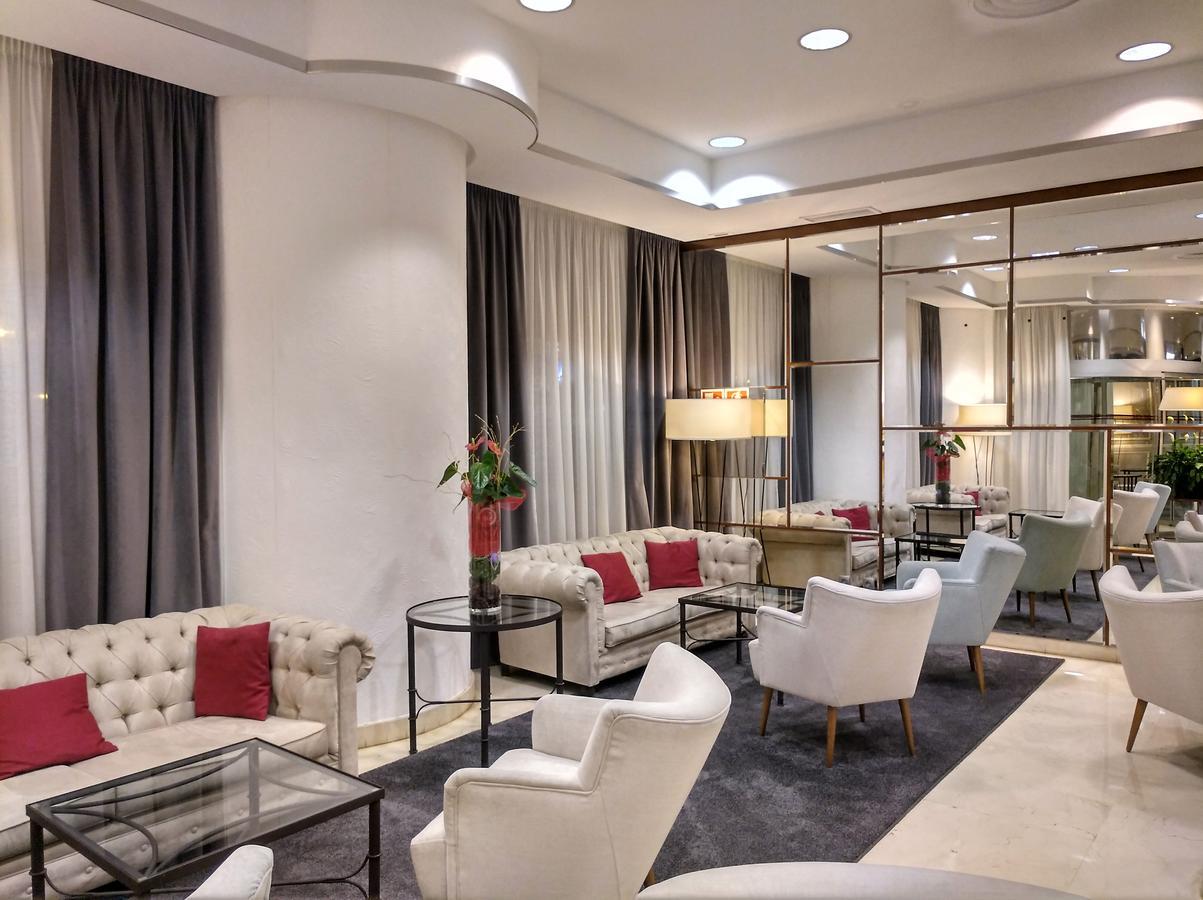 לוגרוניו Hotel Gran Via מראה חיצוני תמונה