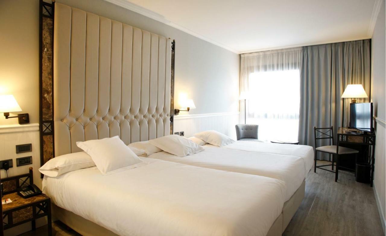 לוגרוניו Hotel Gran Via מראה חיצוני תמונה